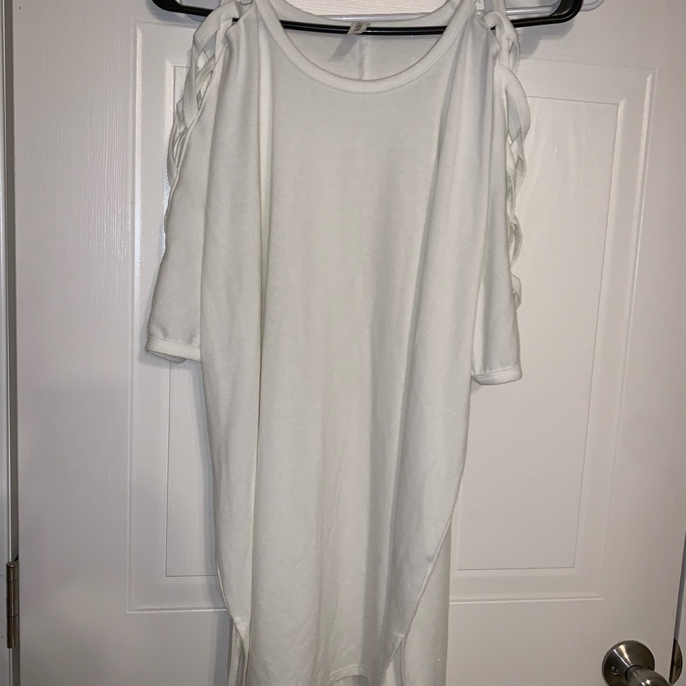 Zenana premium sz xl EUC WORE ONCE WHITE TUNIC